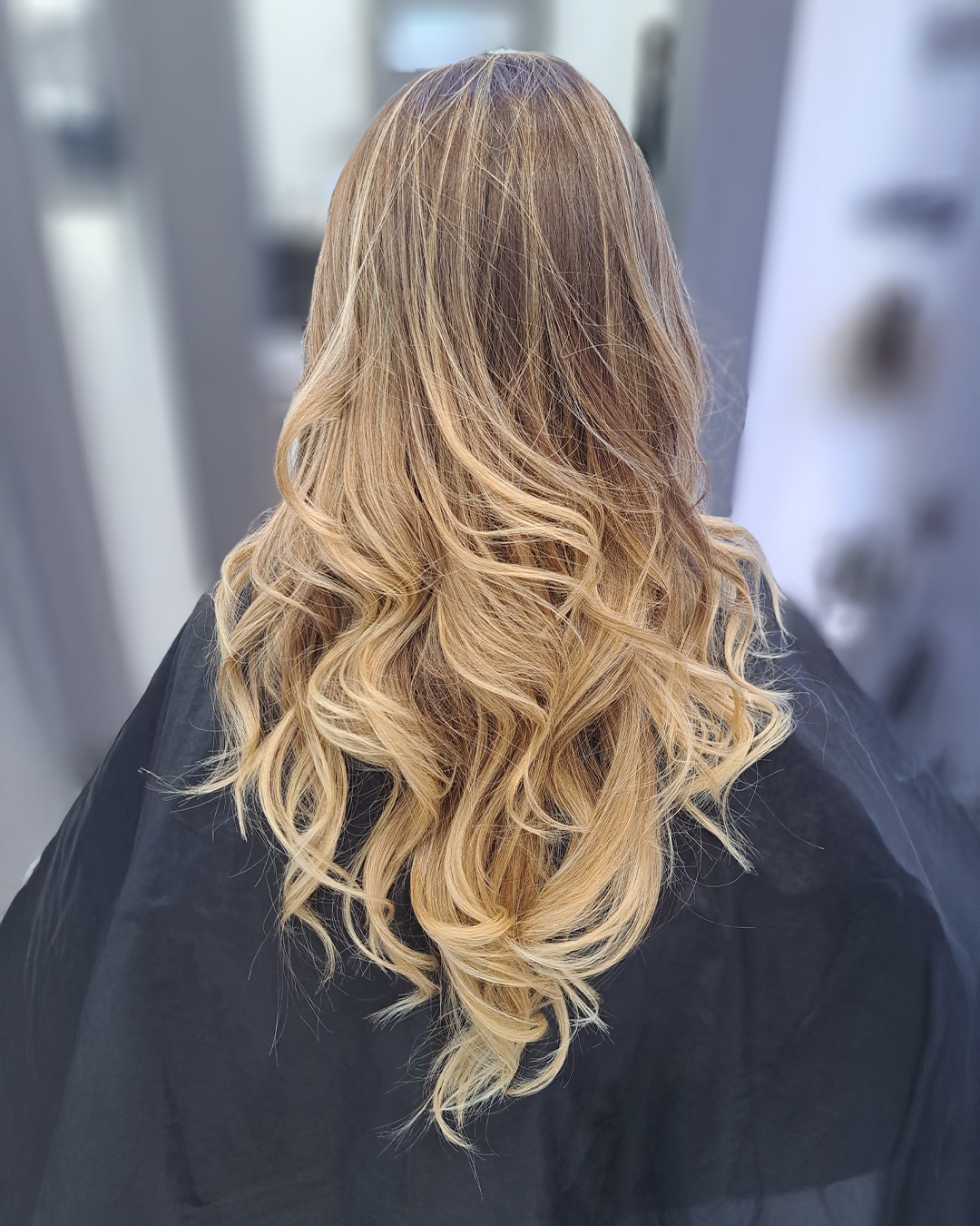 Images Staff Modern Peluquerías Valencia