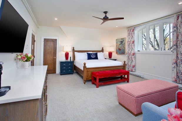 Images The Inn at Stonecliffe