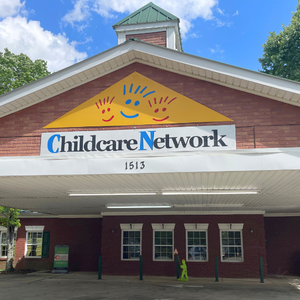 Front entrance of Childcare Network School #267 daycare and preschool in Hampton, GA