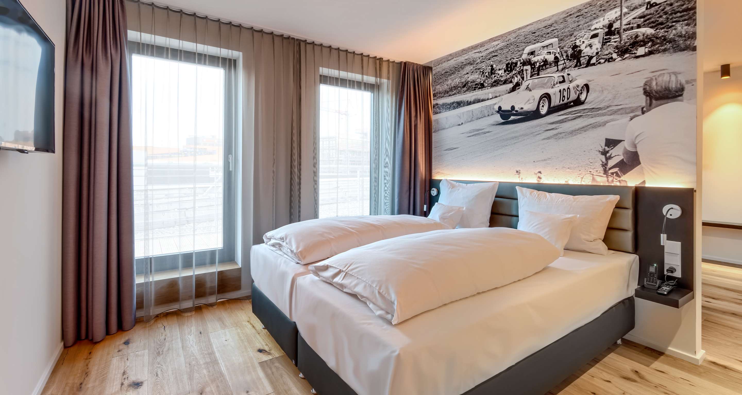 Kundenbild groß 43 V8 Hotel Motorworld Region Stuttgart, BW Premier Collection