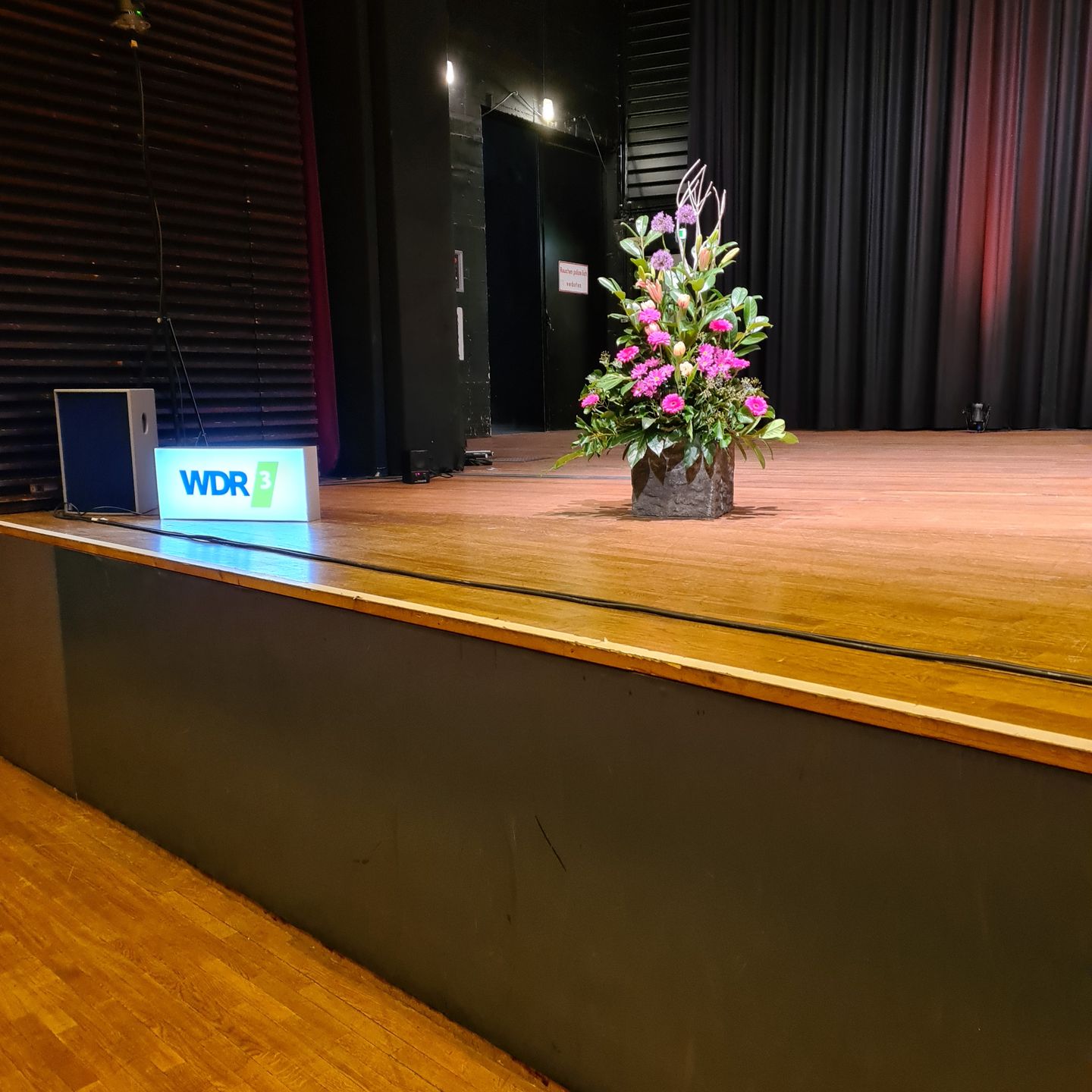 BLUMEN EBBEN Meisterfloristik in Kleve Fleurop-Service, Hochzeits- & Trauerfloristik, Emmericher Str. 225 in Kleve