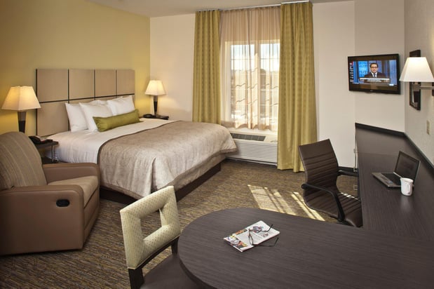 Images Candlewood Suites Building 3440