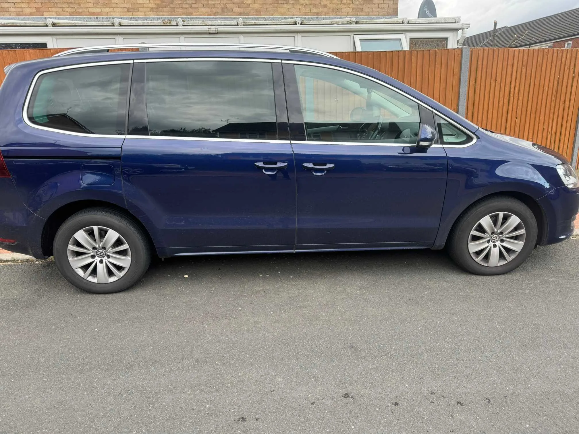 Images Prime Taxis Ashford