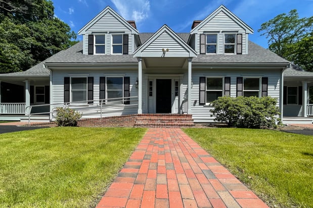 Images Bowen Real Estate of Cape Cod