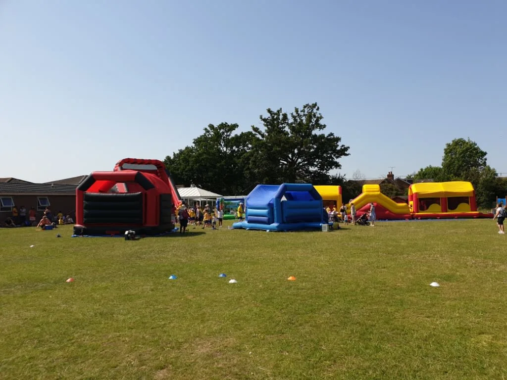 Images Top Banana Bouncy Castles