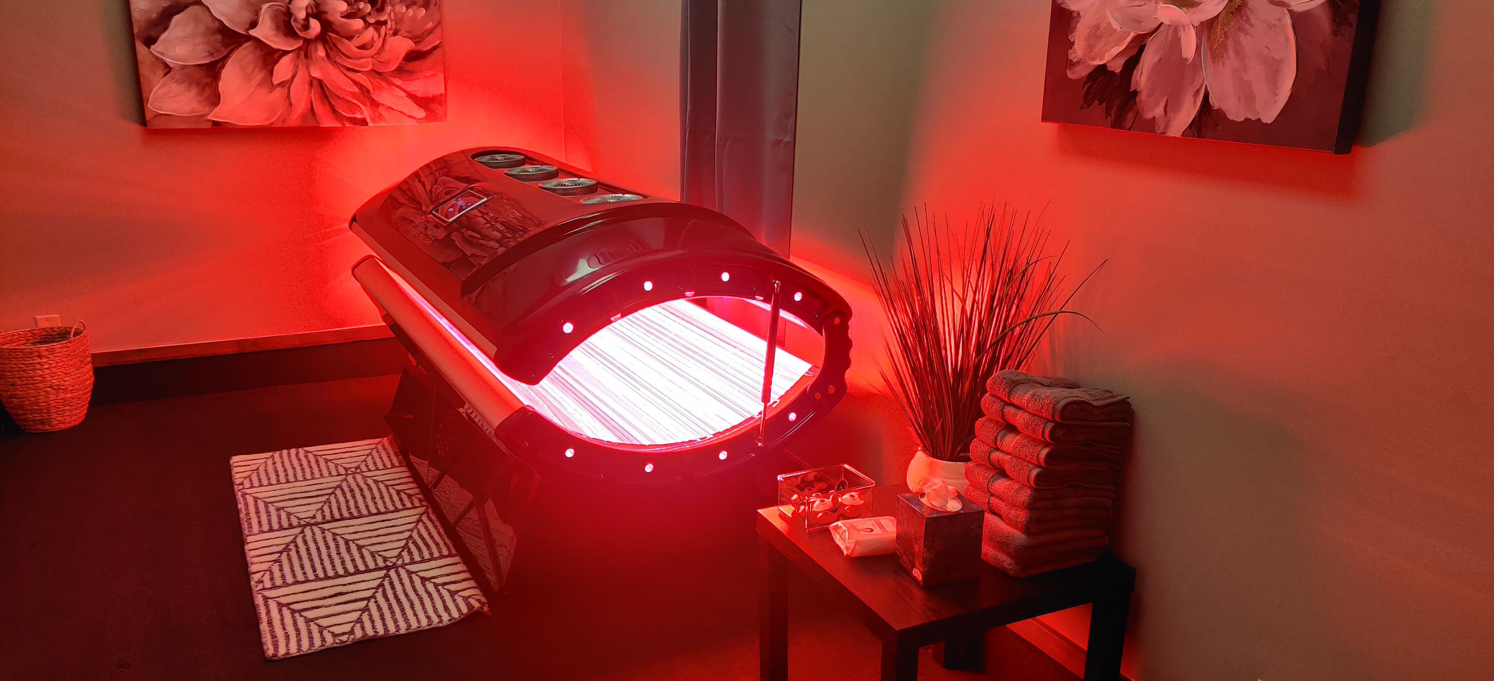 Medical grade red light therapy beds use Red Light and Near-Infrared (NIR) therapy. This therapy is a non-invasive, FDA Class II cleared treatment that harnesses the specific wavelengths of light to invigorate your body’s cells. The therapeutic red and NIR light wave-lengths, promote relaxation and provide relief for muscle and joint pain.