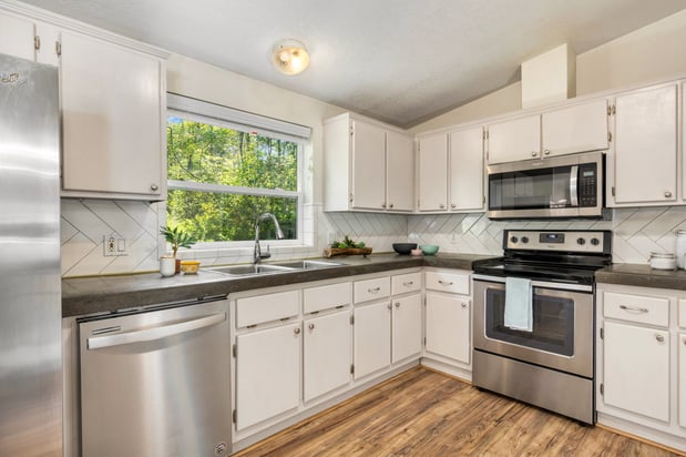 Images KW North Sound: Amy Wagner, Realtor