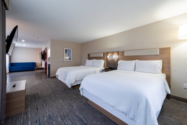 Images Holiday Inn Express & Suites Frazier Park by IHG