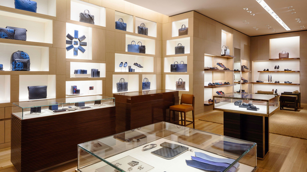 Images Louis Vuitton Miami Saks Dadeland