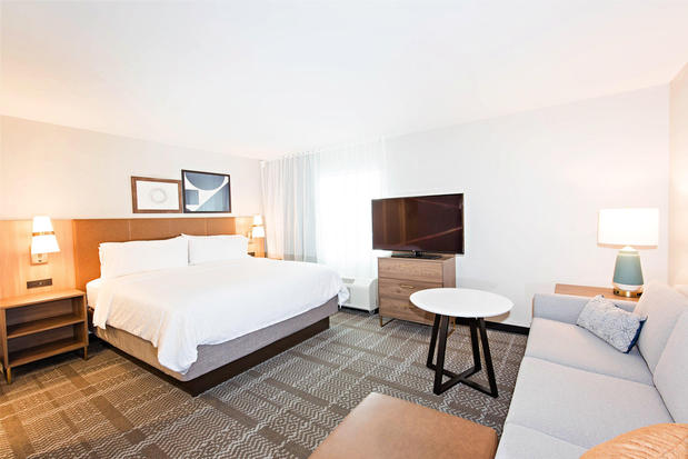 Images Staybridge Suites Denver North - Thornton by IHG