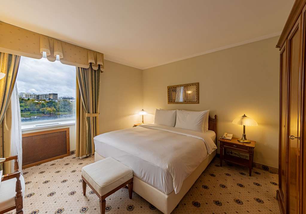 Radisson Slavyanskaya Hotel & Business Center, Moscow