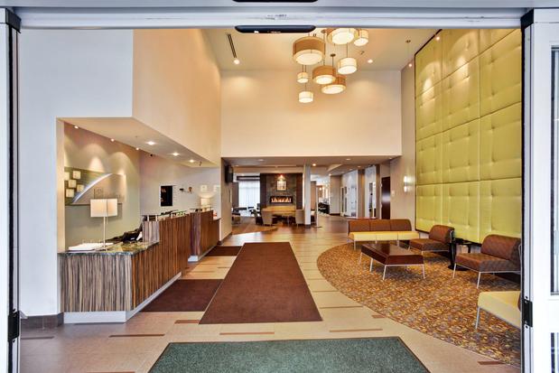 Images Holiday Inn Detroit Metro Airport, an IHG Hotel