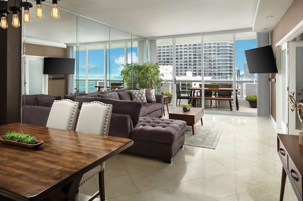 Images DoubleTree by Hilton Grand Hotel Biscayne Bay