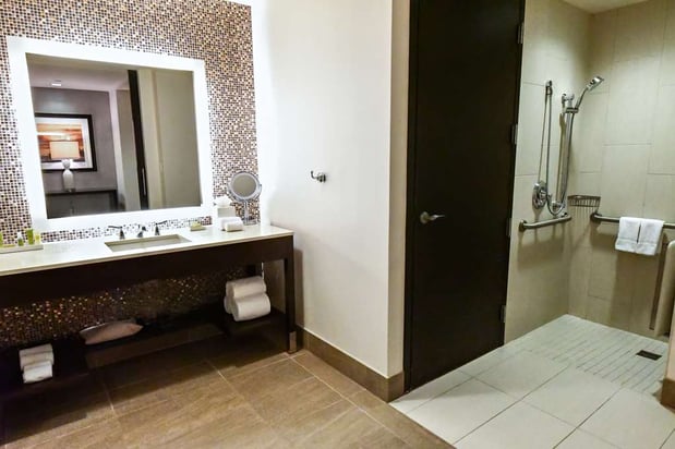 Images Hilton Dallas/Plano Granite Park
