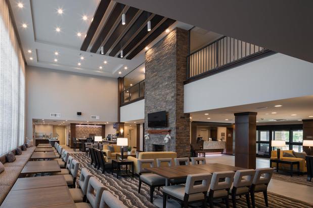 Images Staybridge Suites Phoenix – Biltmore Area by IHG