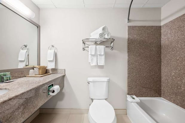 Images Best Western Dartmouth-New Bedford