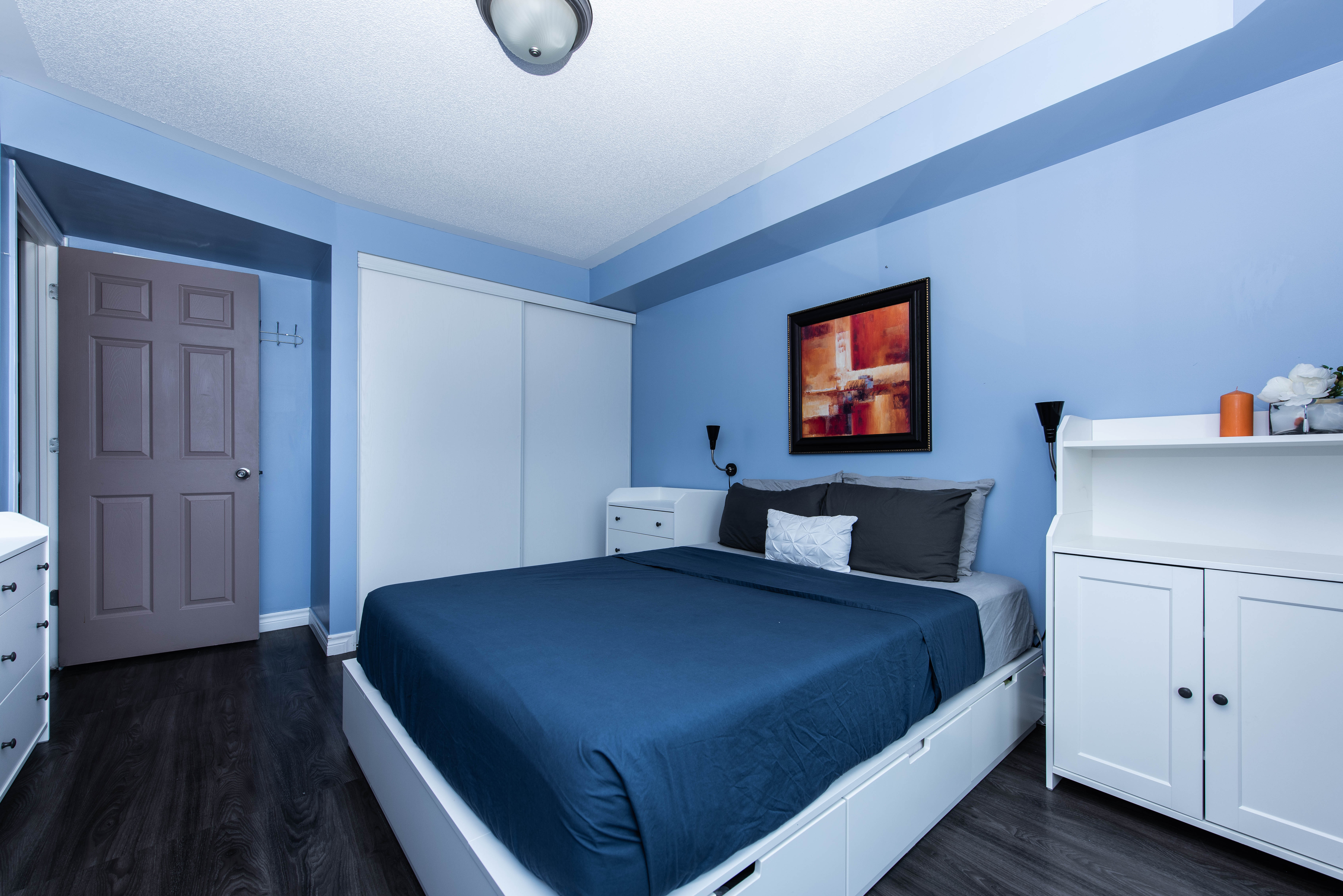 Images Leif Olson - Ottawa Real Estate Agent - Hamre Team RE/MAX Affiliates
