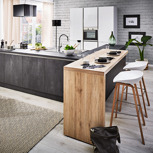 Bippus GmbH Einrichtung und Manufaktur, Ernst-Abbe-Straße 17 in Reutlingen