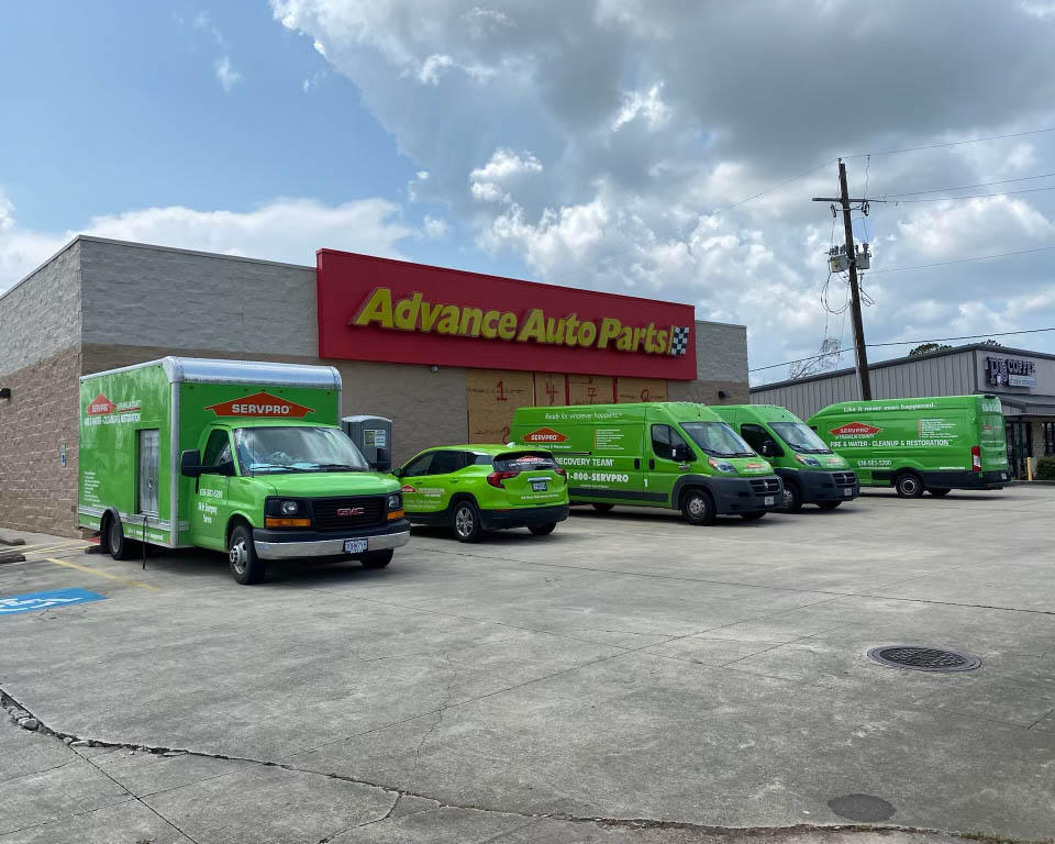 SERVPRO of NW St Louis County can handle water damage in Country Life Acres, MO. Call us now to book your appointment!