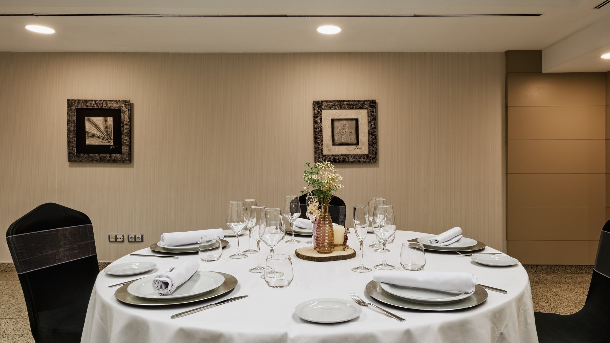 Images Crowne Plaza Madrid Airport by IHG