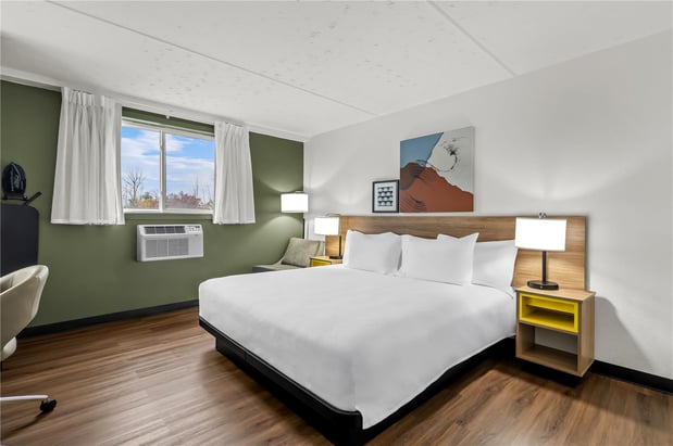 Images Spark by Hilton Portland Airport Maine Mall