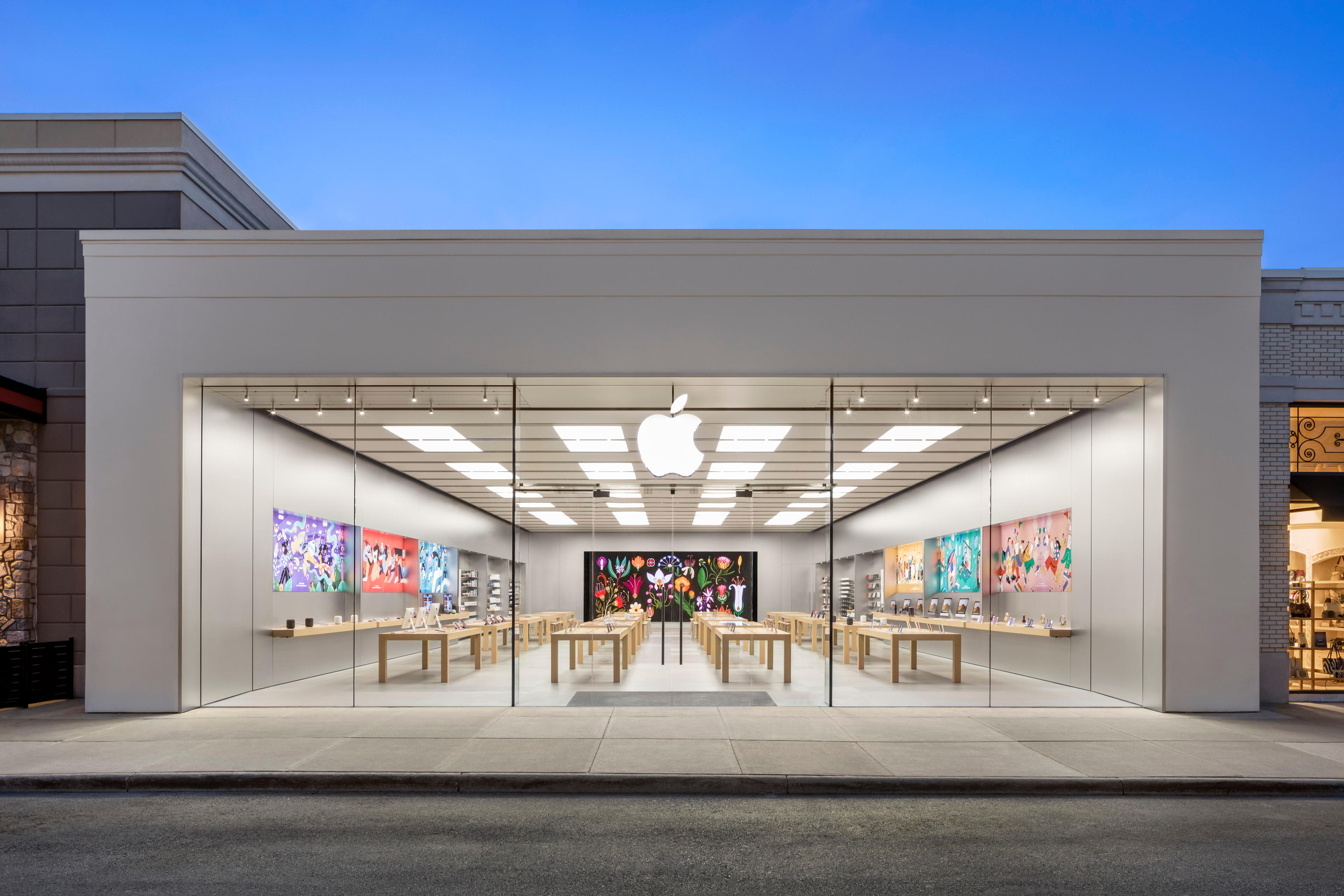 Эпл стор цена. Apple Store 2021. Apple Store 2023. Apple Store 2024. Соединенные штаты Америки для эпл стор.