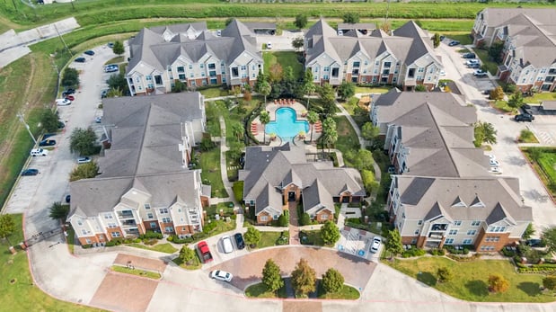 Images The Fenwick Apartment Homes