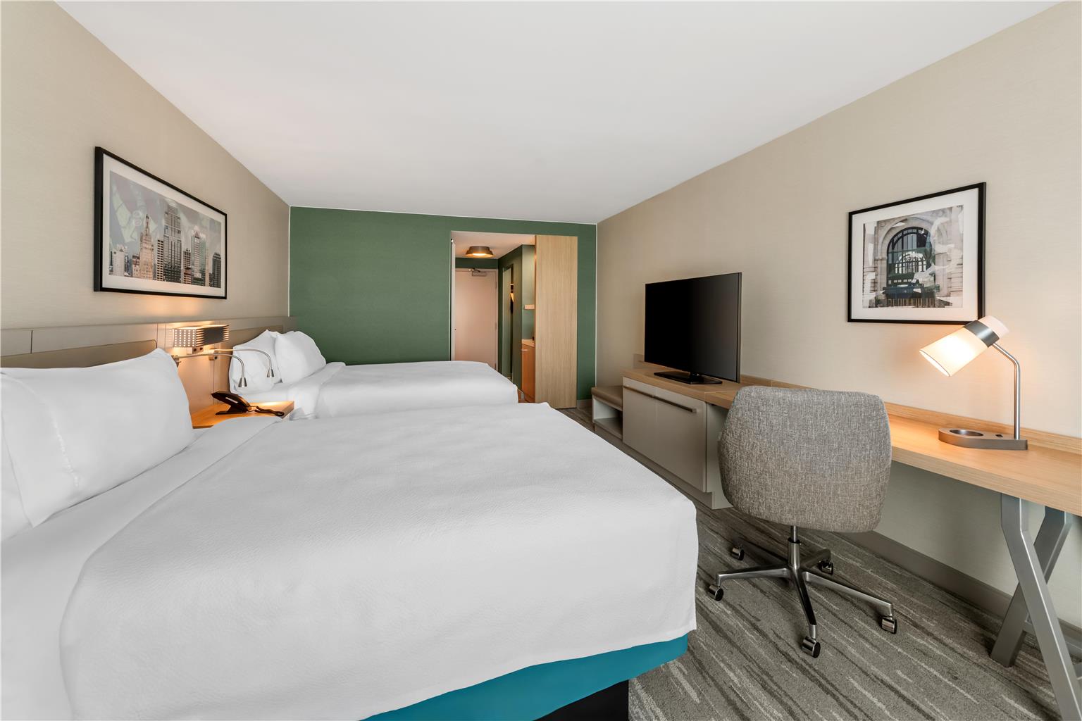 Guest room