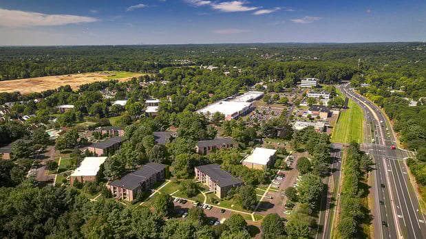 Images Summit Trace Apartments
