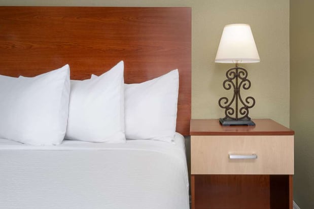 Images Best Western Red Hills