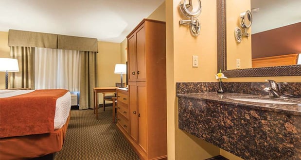 Images Best Western Plus Deer Park Hotel and Suites