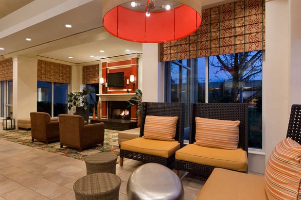 Images Hilton Garden Inn Chicago/Oakbrook Terrace