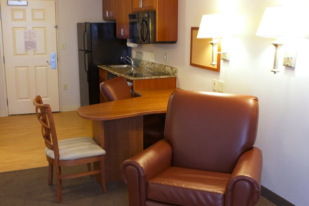 Images Candlewood Suites Champaign-Urbana Univ Area by IHG
