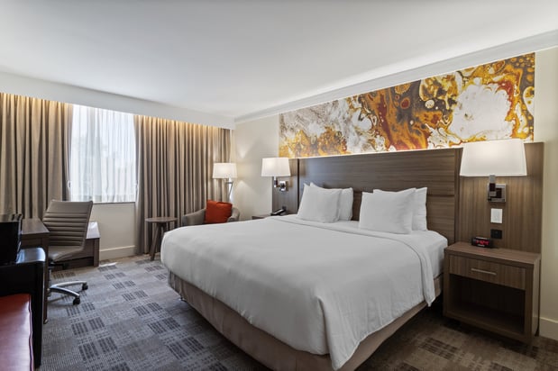 Images Crowne Plaza Executive Center Baton Rouge by IHG