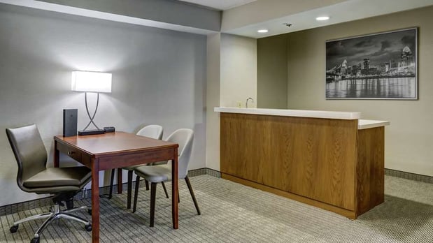 Images Embassy Suites by Hilton Cincinnati RiverCenter