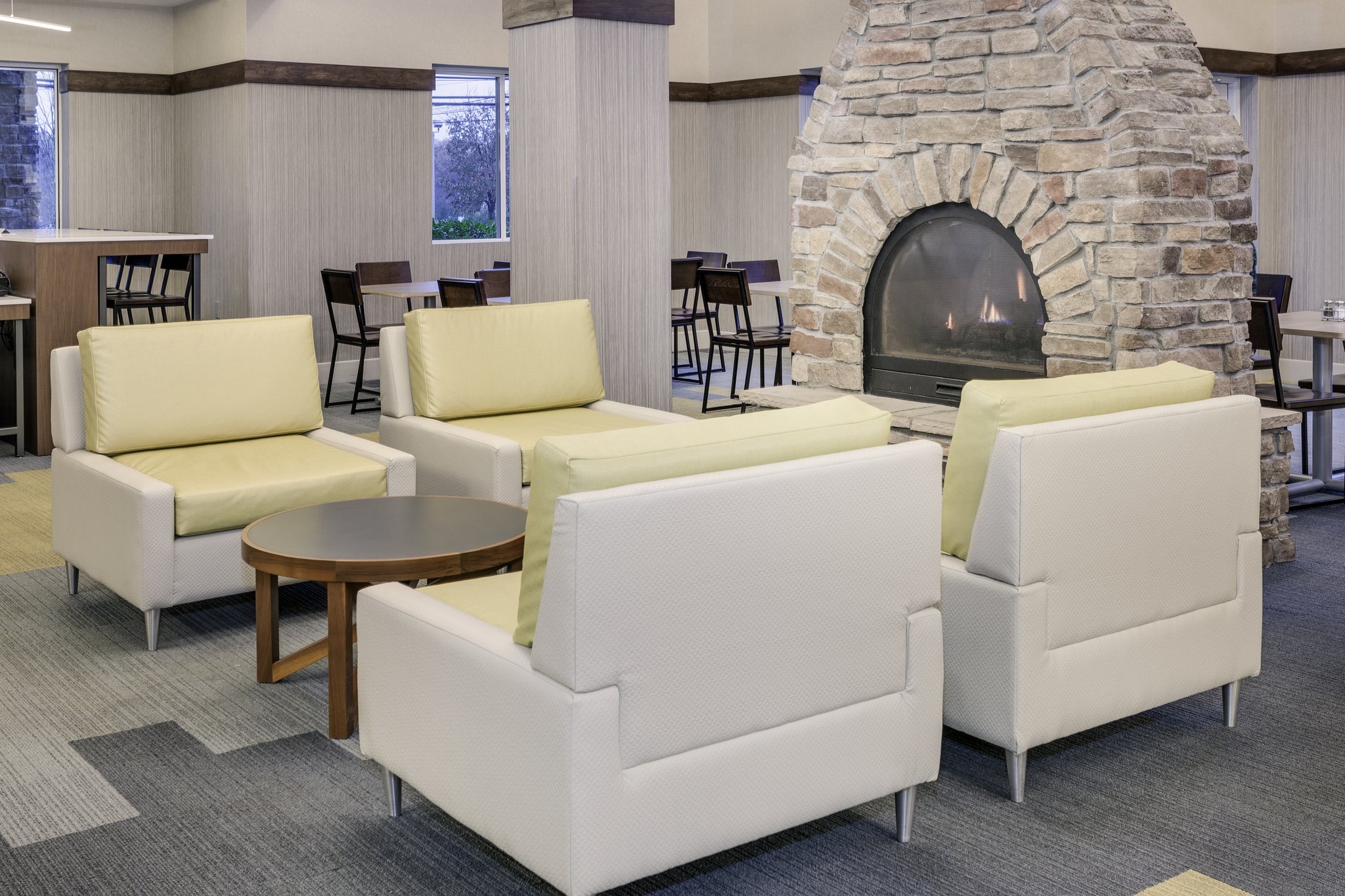 Holiday Inn Express & Suites Riverhead - Long Island by IHG Image