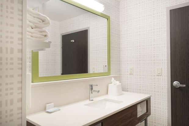Images Hampton Inn & Suites Tulsa/Central