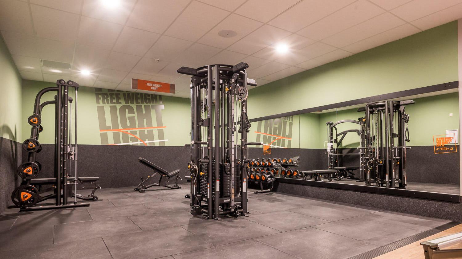 Fotos - Basic-Fit 24/7 - 12