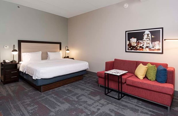 Images Hampton Inn & Suites Raleigh Downtown