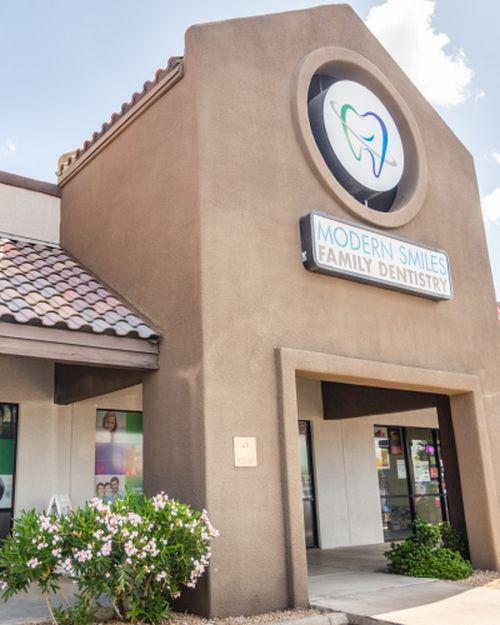 Modern Smiles Family Dentistry Logo