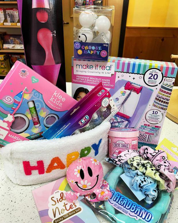 Images The Wonder Emporium