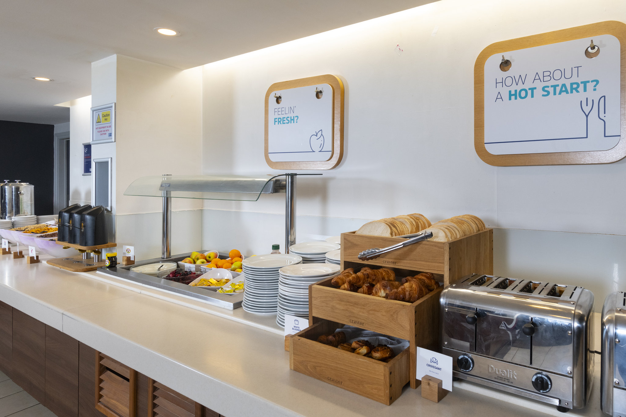 Images Holiday Inn Express Milton Keynes by IHG