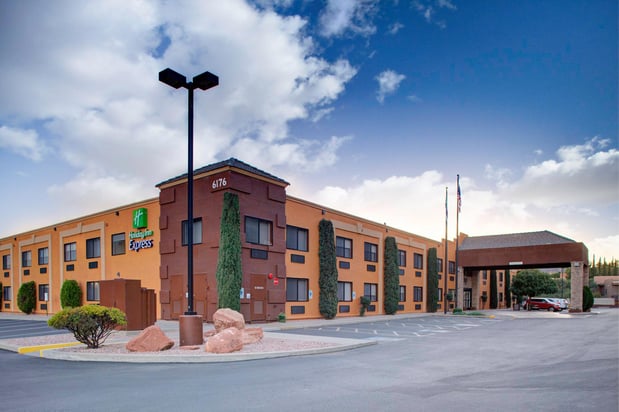Images Holiday Inn Express Sedona - Oak Creek by IHG