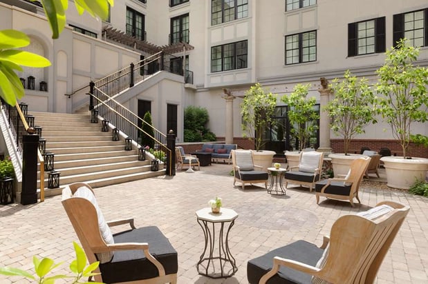 Images The Harpeth Franklin Downtown, Curio Collection by Hilton