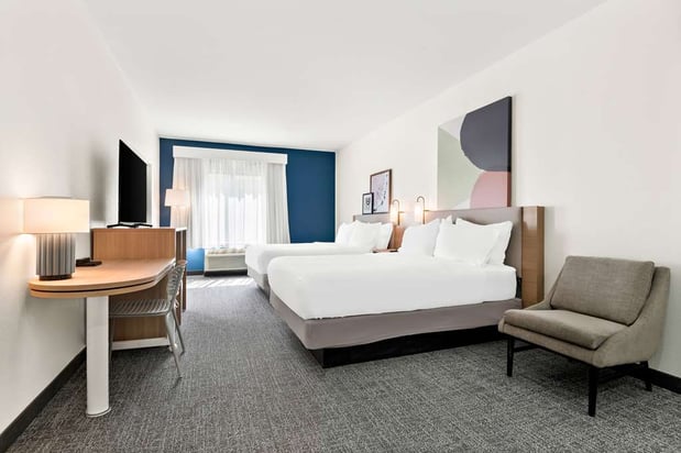 Images Spark by Hilton Lancaster Dutch Country