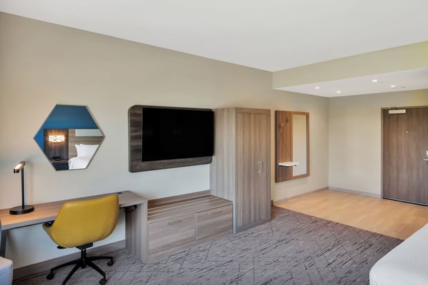 Images Holiday Inn Express & Suites Fort Walton Beach - Eglin Area by IHG