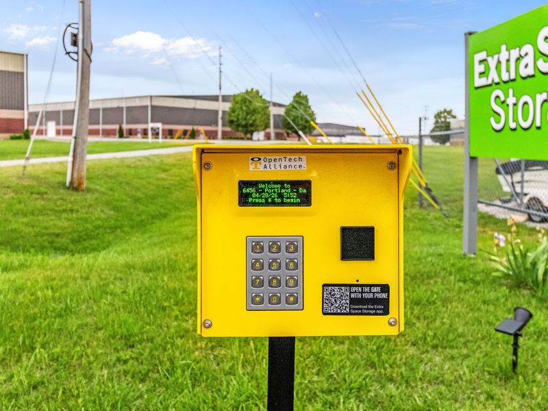 Keypad - Extra Space Storage at 123 Davis St, Portland, TN 37148