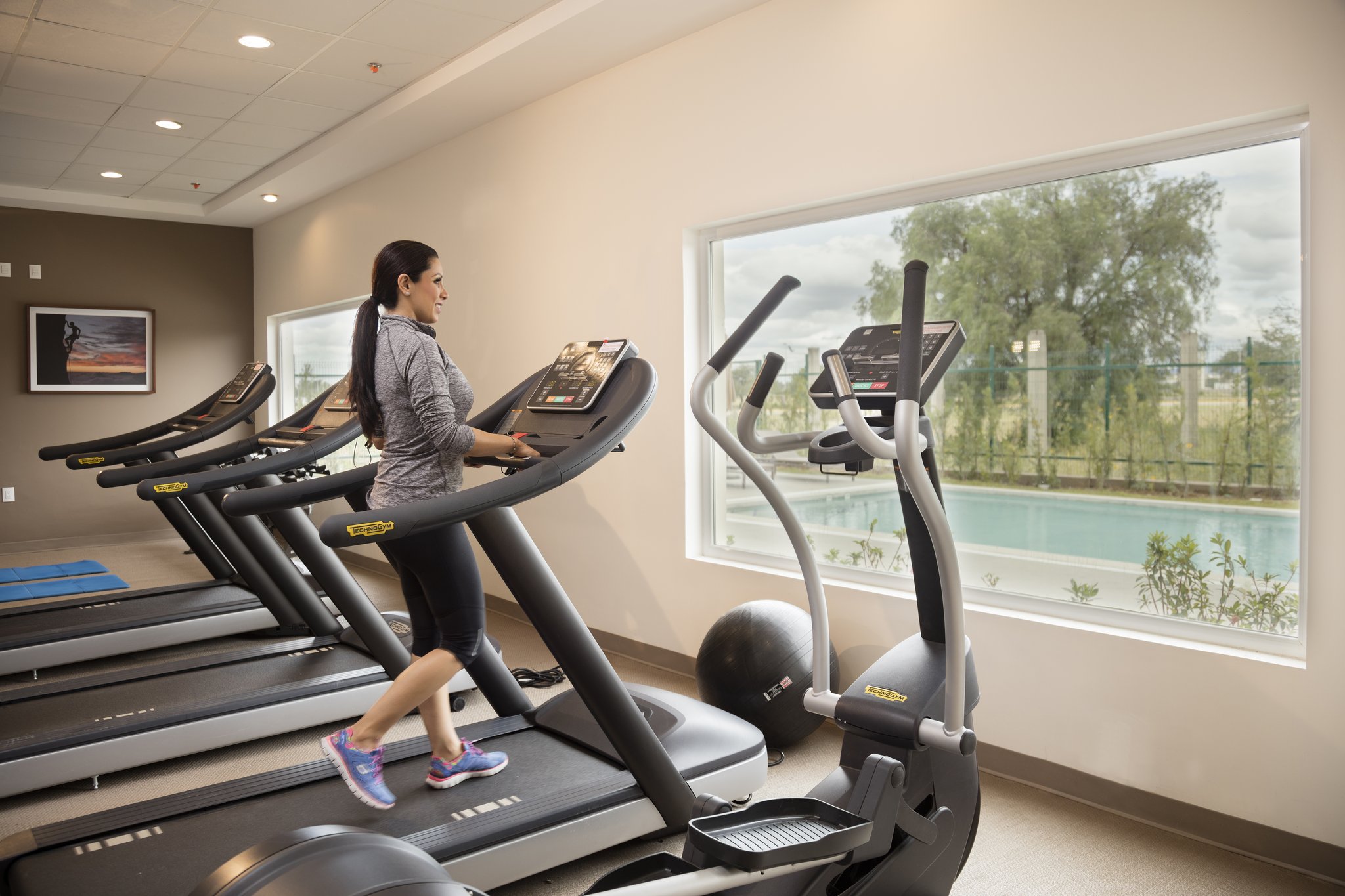 Images Staybridge Suites Saltillo by IHG