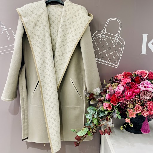 Images KOMEHYO（コメ兵）買取センター京橋京阪モール
