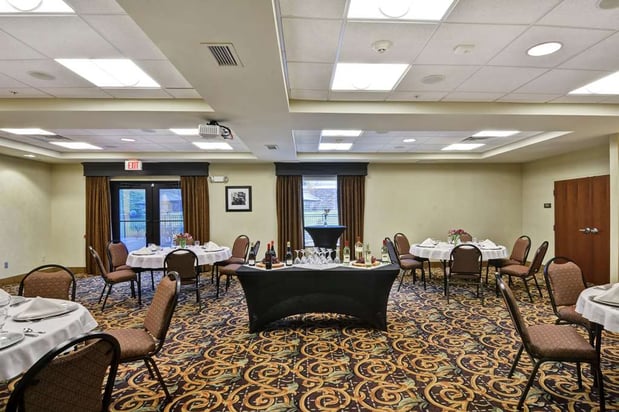 Images Hampton Inn & Suites New Hartford